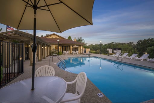 Vintage Willow Creek pool area