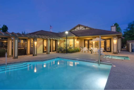 Vintage Willow Creek pool and spa