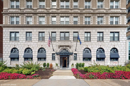 Exterior of Historical Senate Building at 275 on the Park Apartments, St. Louis