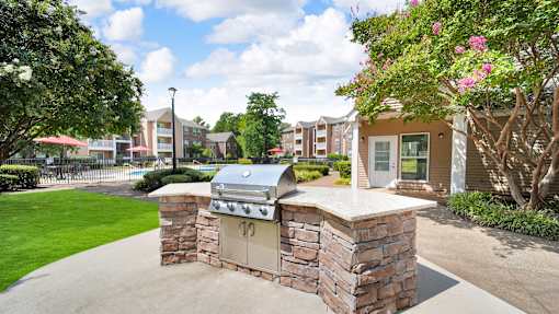 A BBQ grill at The Local Apartments, Tennessee, 38115