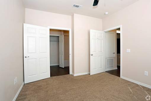 Room with closetat Millennium on Post, San Marcos