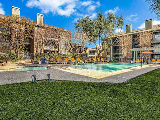 Swimming Pool And Sundeck at Newport Apartments, Irving, 75062