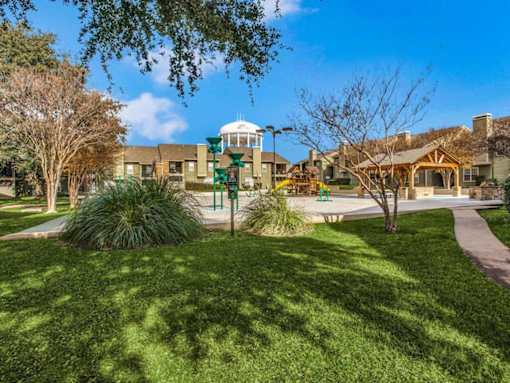 Green Space Walking Trails at Newport Apartments, Texas, 75062