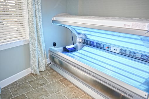 Clubhouse Tanning Bed