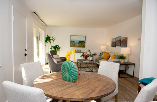 Furnished apartment
