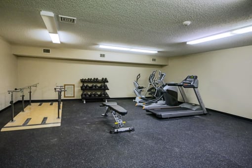 Dellwood Estates Apartments in Anoka, MN | Fitness Center