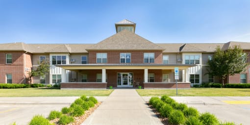 the exterior of Sunrise North in Fargo, ND