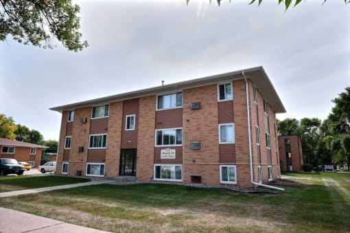 Forest Avenue Apartments | Fargo, ND
