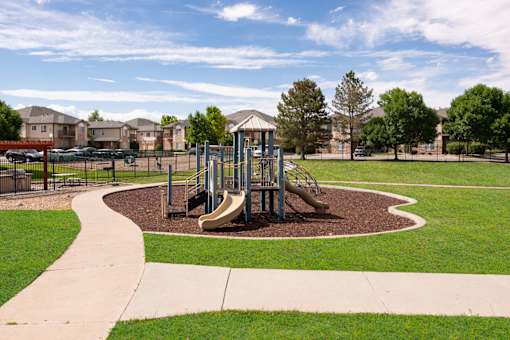 the preserve at ballantyne commons park playground