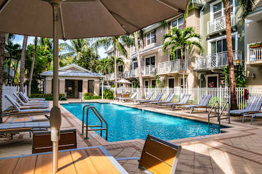 the swimming pool at the resort at longboat key club