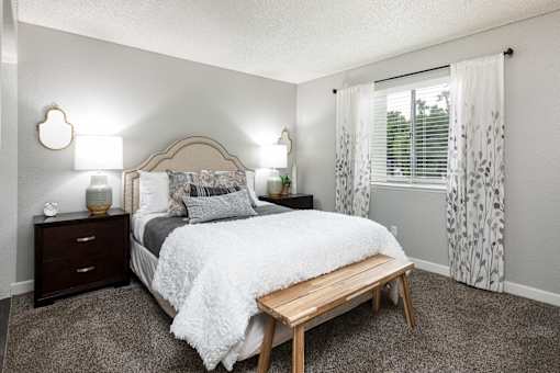 the preserve at ballantyne commons bedroom with bed and window