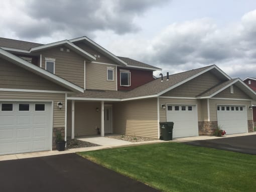 Exterior View at Cypress Court Apartments, Baxter, MN, 56425