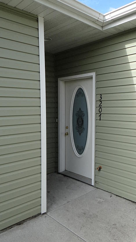 Front Entrance at Courtyard Townhomes, Moorhead, MN