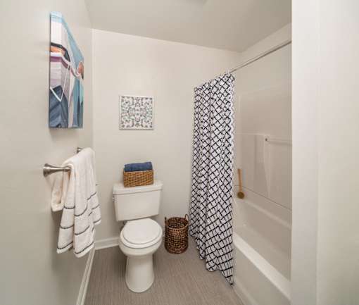 Phoenixville apartment bathroom with bathtub, and toilet at Yardley Crossing