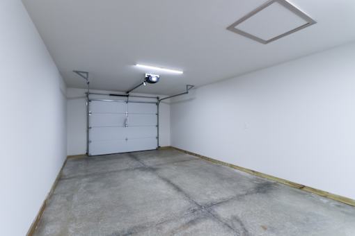 Single car garage