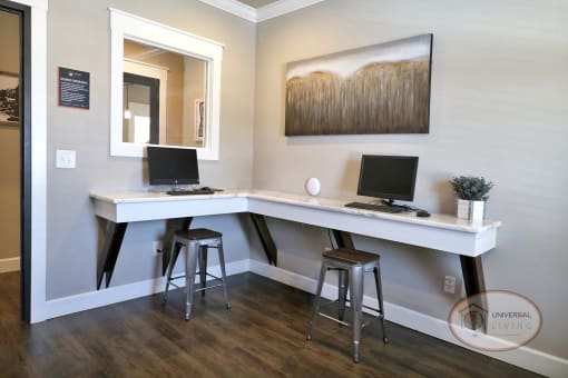The business center with free Wi-Fi and computers.