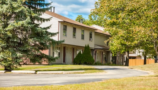 Townhouses 248-252
