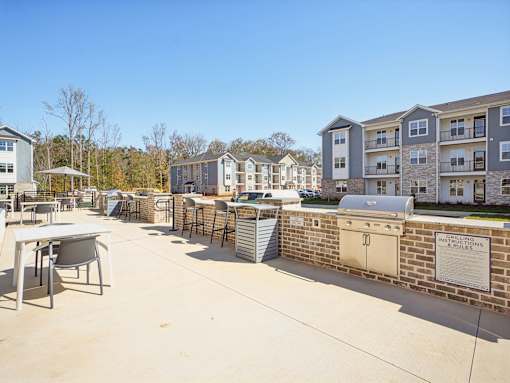 Community Grill Stations at Ardmore Meadows, Whitsett