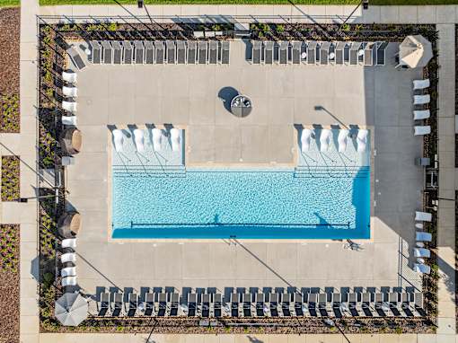 Aerial view of resort style swimming pool at Ardmore at Prosperity Apartments, Knoxville