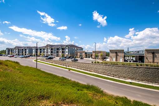 Row of Modern Buildings at Ardmore at Vance, Chattanooga, TN, 37421