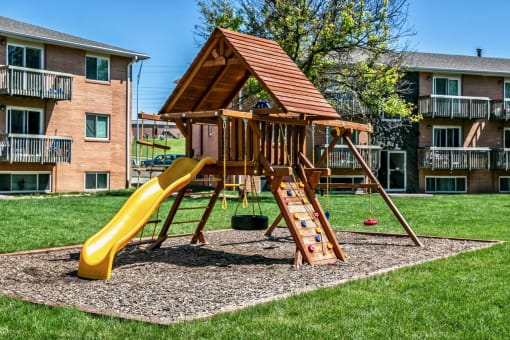 Oak Creek Exterior