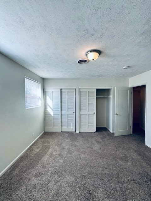 Master Bedroom at Kimberly Manor in Blair, NE