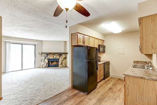 One and two bedroom apartment homes at Oakwood Trail Apartments in Omaha, NE
