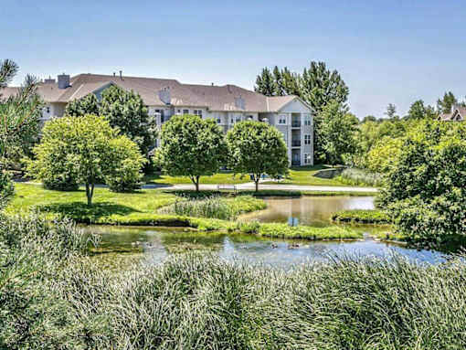 Lake View at Autumn Grove Apartments, Omaha, NE