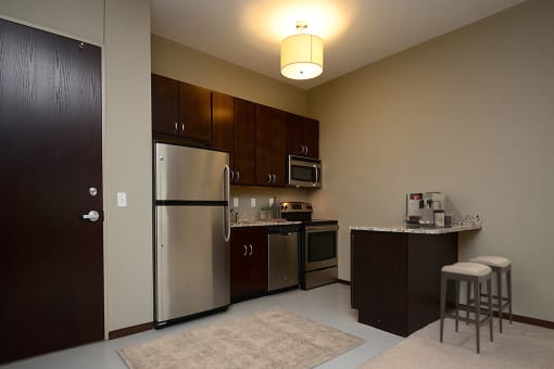 One and two bedroom apartment homes at 1501 Jackson Apartments in Downtown Omaha, NE