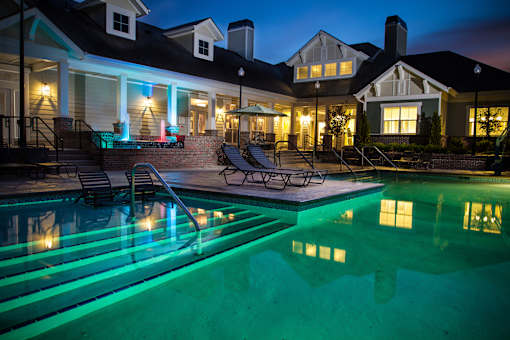 Resort-style pool with sundeck at Aventine Wilderness Hills in Lincoln, NE