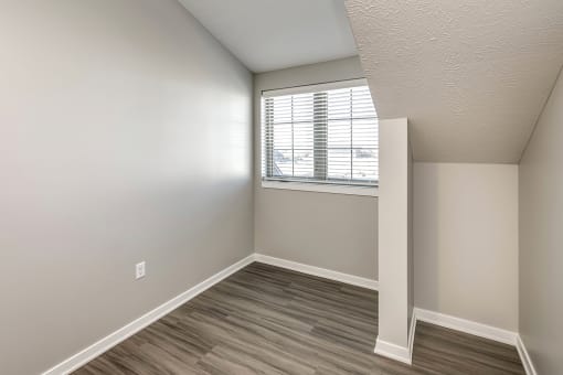 Bedroom at Deerfield Apartments and Chateaus in Fremont, NE