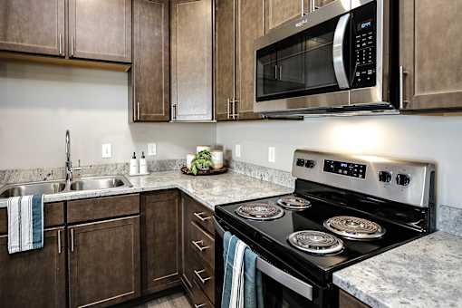 Studio, One Bedroom, and Two Bedroom Apartments with Exceptional Amenities at The Flats at 5th in Columbus, NE