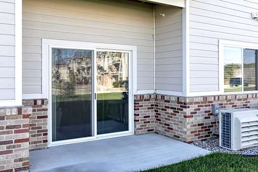 Studio, One Bedroom, and Two Bedroom Apartments with Exceptional Amenities at The Flats at 5th in Columbus, NE