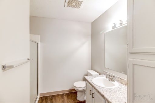 One and two bedroom apartment homes at Oakwood Trail Apartments in Omaha, NE