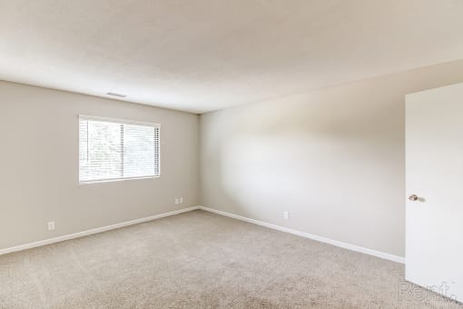 One and two bedroom apartment homes at Oakwood Trail Apartments in Omaha, NE