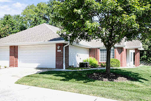 Beautiful One-Story Townhomes at Orchard Village in Omaha, NE