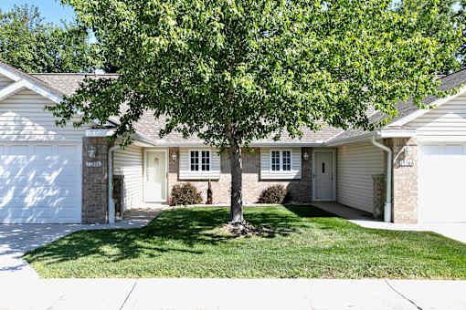 Beautiful One-Story Townhomes at Orchard Village in Omaha, NE