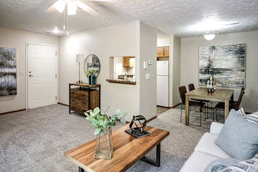 One- two- and three-bedroom apartment homes featuring amenities like three pools, fitness center, basketball court and much more at The Pointe in La Vista, NE