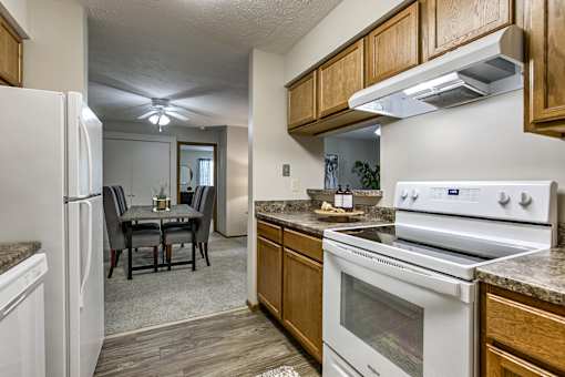 One two and three-bedroom apartment homes featuring amenities like three pools, fitness center, basketball court and much more at The Pointe in La Vista, NE