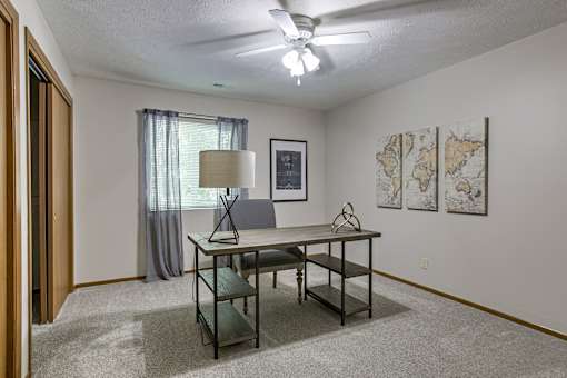 One two and three-bedroom apartment homes featuring amenities like three pools, fitness center, basketball court and much more at The Pointe in La Vista, NE