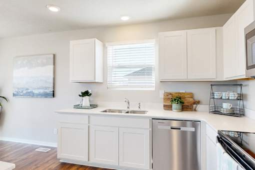 Kitchen - Dawson Floor Plan at The Trails in Elkhorn, NE