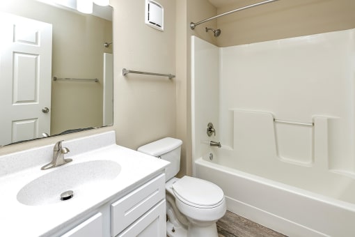 Luxurious Bathrooms at The Vue Apartments, Nebraska