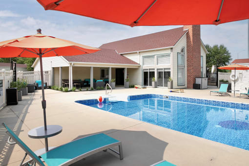 Community swimming pool at Somerset Apartments in Lincoln, NE