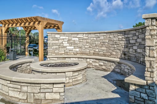 Fire Pit with Seating at The Vue Apartments, Bellevue, NE 68123