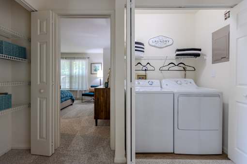 Washer Dryer In Unit at Pointe North Apartments, Bethlehem
