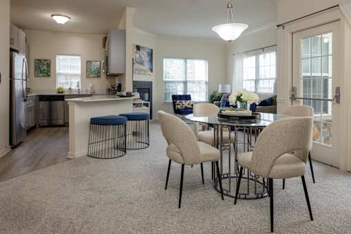 Fully Equipped Kitchens And Dining at Saucon View Apartments, Bethlehem