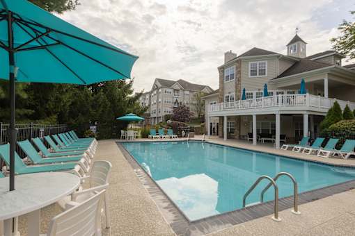 Poolside Relaxing Area at Saucon View Apartments, Bethlehem, PA, Pennsylvania, 18015