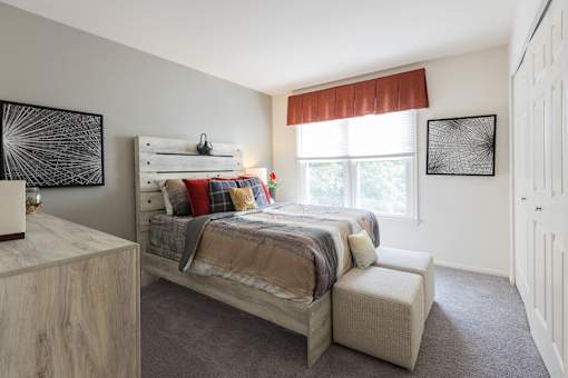 Comfortable Bedroom at Meadows Apartments, Emmaus