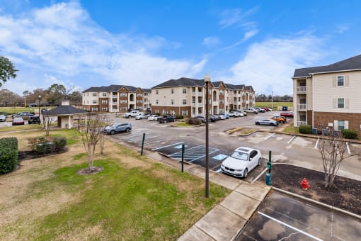 the preserve at ballantyne commons apartments exterior view of parking lot and buildings