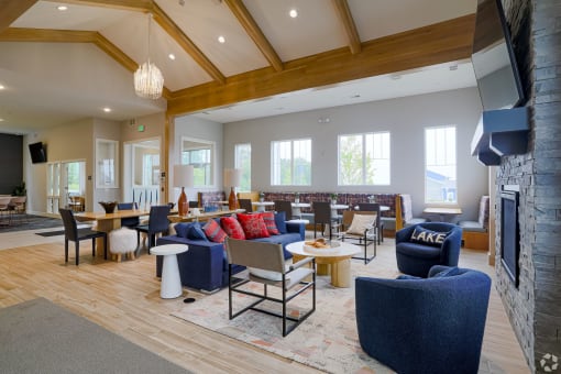 Resident clubroom in apartments in Traverse City | Bayview of Traverse City